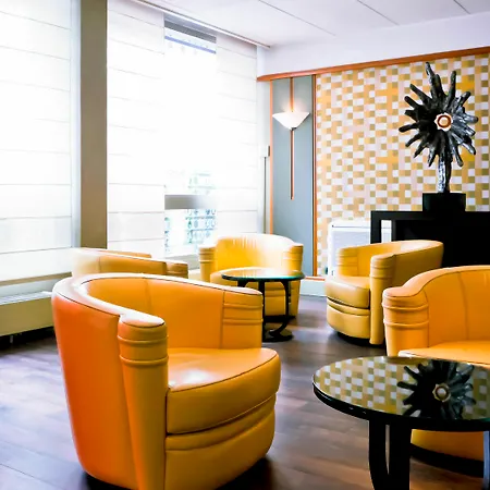Chromatics & Restaurant Hill Club By Happyculture Hotel 3*