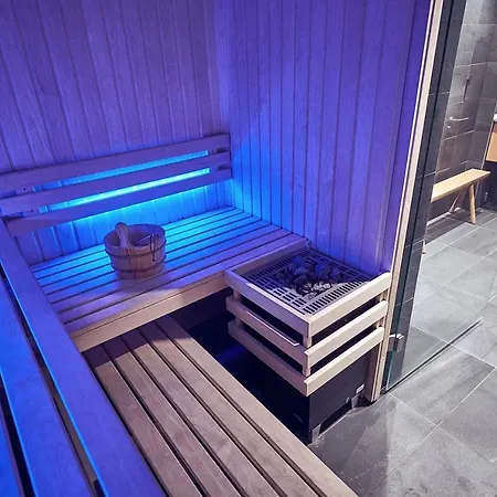 Maison No - Et Rooftop Hotel Lione
