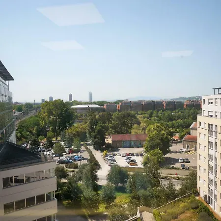Apartment Saint Clair Cite Internationale