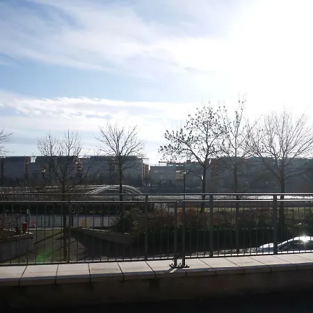 Apartment Saint Clair Cite Internationale Lyon