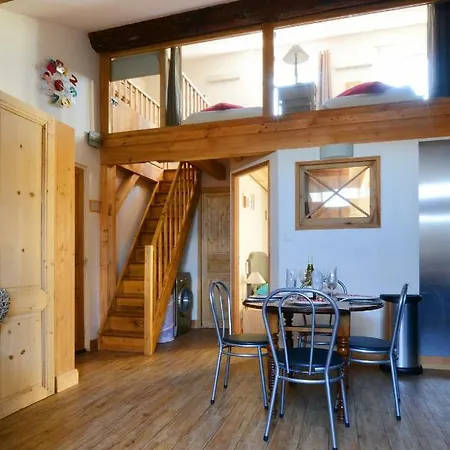 Apartment Meuble De Charme Lyon