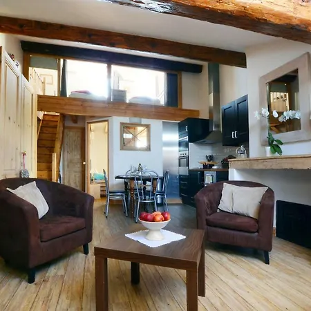 Meuble De Charme Apartment *
