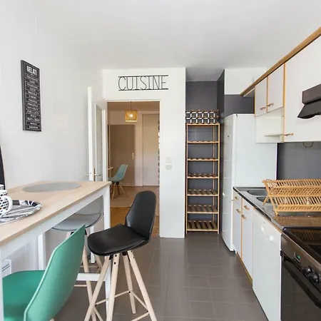 Apartment Centre Confluence 100 M2 Parking Terrasses Lyon