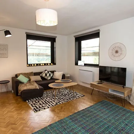 Centre Confluence 100 M2 Parking Terrasses Apartment Lyon