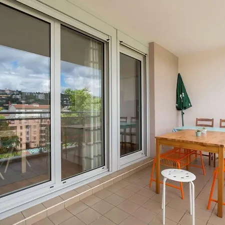 Centre Confluence 100 M2 Parking Terrasses Apartment Lyon