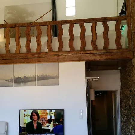 La Loge Du Vieux Bed and Breakfast Λυών