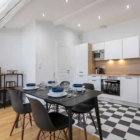 Dify Vitton - Massena Apartment *