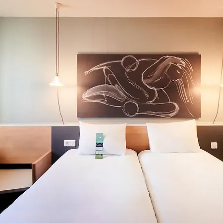 Ibis Gerland Musee Des Confluences Hotel Lyon