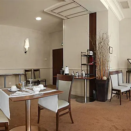Apart-hotel Warwick Reine Astrid - Lyon
