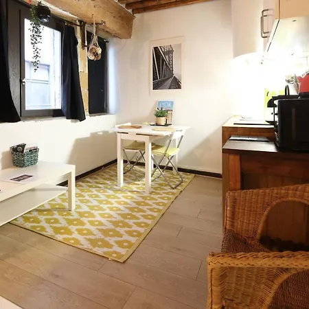 Appartement Charming Centre-ville De *