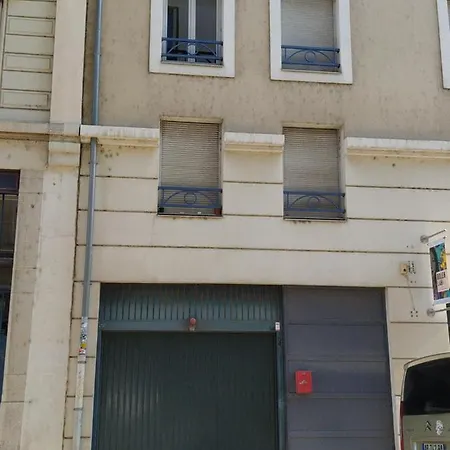 Berge Du Rhone, Centre Lyon, Espace De Travail, A Pied, Universite 2 Et 3, Ideal Voyage D'affaires, Tourisme, Loisirs Daire