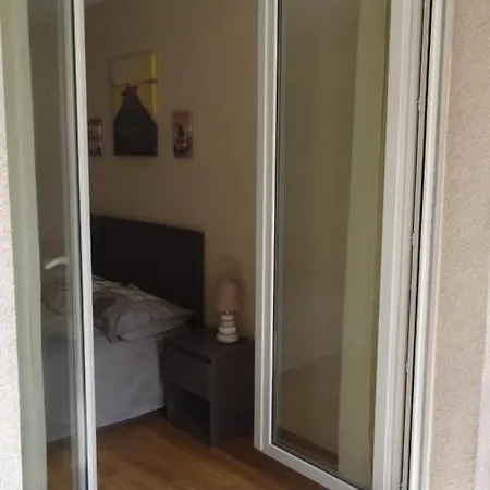 Appartement T2 Standing Confort Avec Balcon - Parking En Option *