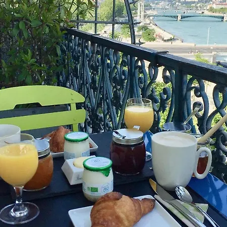 Les Galets Bed & Breakfast