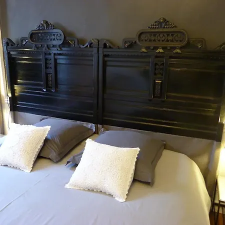 Nuit Au Second D Hotes Bed & Breakfast *
