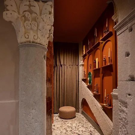 De L'abbaye - Hotel Lyon