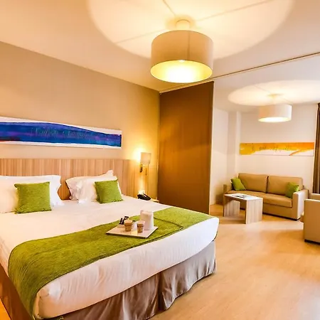 Q7 7 Lägenhetshotell 4*
