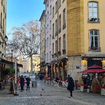 Coeur Vieux Lyon, 60 M2 Lumineux Confort * Lyon