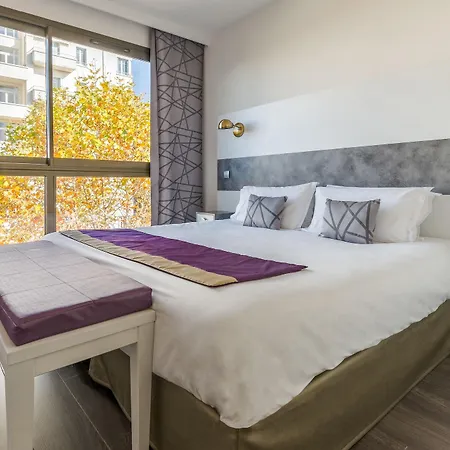 Lagrange Lumiere 4* ליון