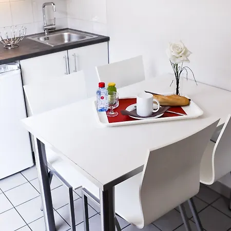 Montempo Part Dieu Hotel 3*