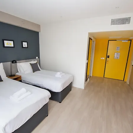 Staycity Rue Garibaldi Aparthotel Lyon