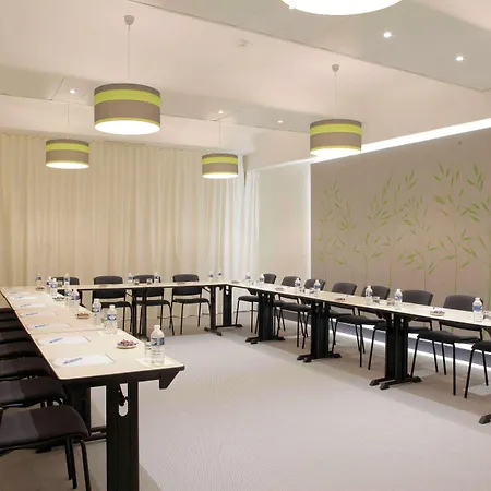 Western Crequi Part Dieu Hotell 4*