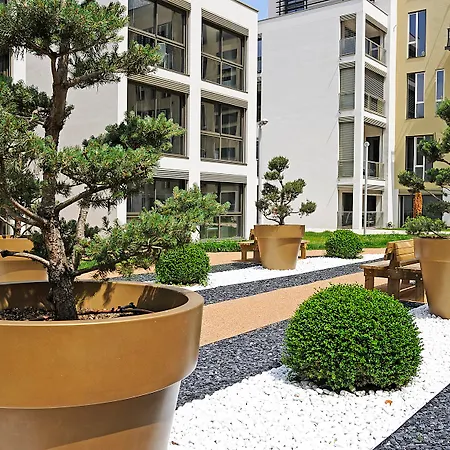 Lagrange Lumiere 4* ליון
