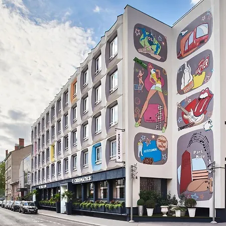 Chromatics & Restaurant Hill Club By Happyculture Szálloda Lyon