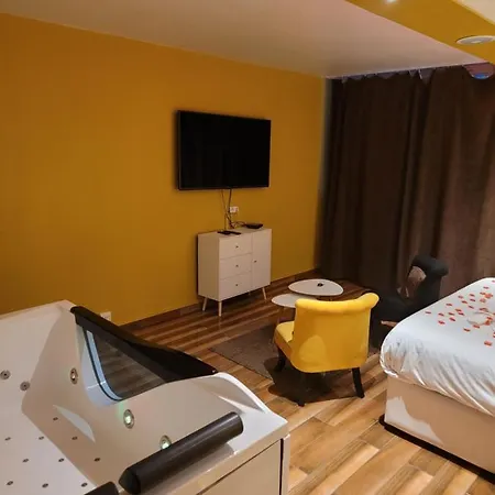 Apartment Celyna Avec Jacuzzi Privatif
