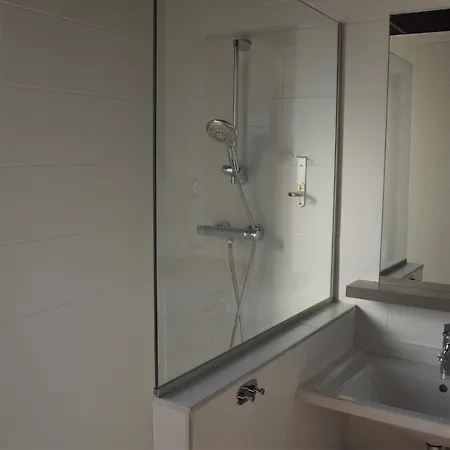 Appart hôtel Dock Ouest Groupe Paul Bocuse 3*