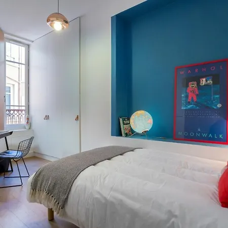 Lägenhet Confort - Furnished - Downtown *