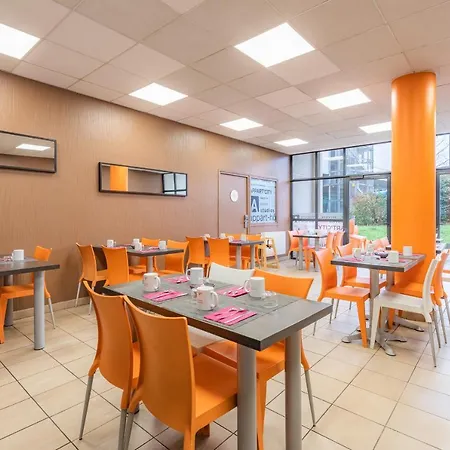Appart'city Classic Vaise St Cyr Aparthotel 2*