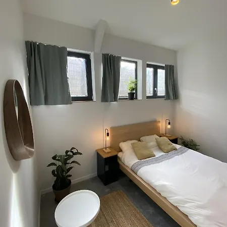 Yasi Hostel Λυών