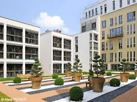 Lagrange Lumiere 4*