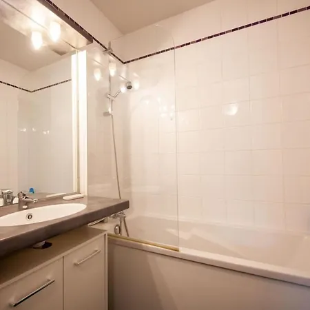 Le Petit Hector -studio Cosy Avec Parking -debourg * Lyon