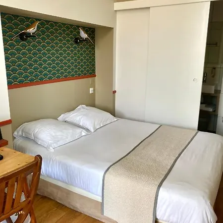 Hotelo Charite Hotel 3*