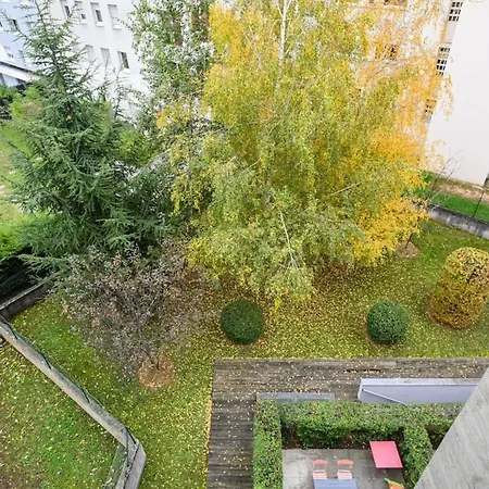 The Little Malot - Charming - Debourg Daire *