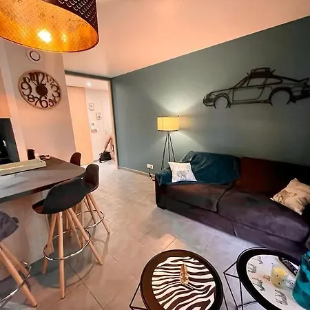 Elegant 45 M2 6 + Garage. Idealement Situe * 리옹
