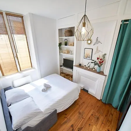 Les Tuileries - Cosy For People - Valmy * Lyon