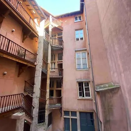 Old Town - Vieux -50 M2 Flat 公寓