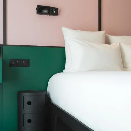 Tribe Croix Rousse Hotel