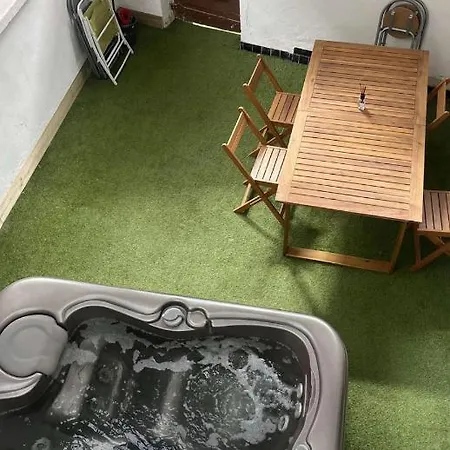 Casa de Férias Maison Jaccuzi Et Salle Cinema