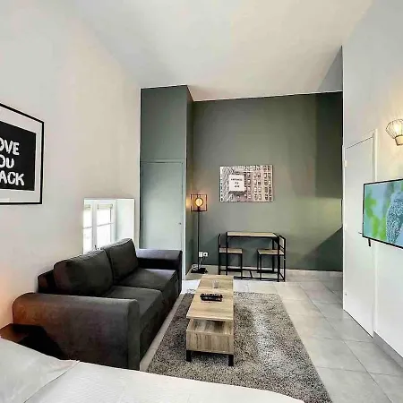 Cosy 6/metro Foch-bossuet 1 Daire *