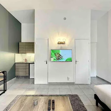 Daire Cosy 6/metro Foch-bossuet 1 Lyon