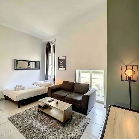Daire Cosy 6/metro Foch-bossuet 1