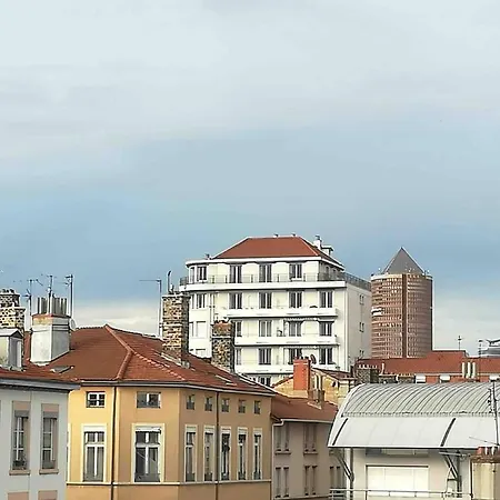 Le Rhone A Vos Pieds, Bellecour A Quelques Pas Lione