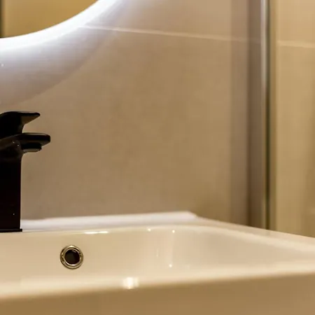 The Incredible Moulin - Brand New 2022 Ail Apartamento