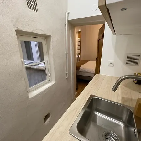 Les Balcons De Guignol Apartment *