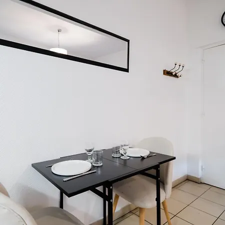 Apartment Calm & Comfort / Near Part-dieu Ail