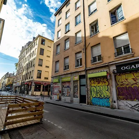 Calm & Comfort / Near Part-dieu Ail Apartment Lyon
