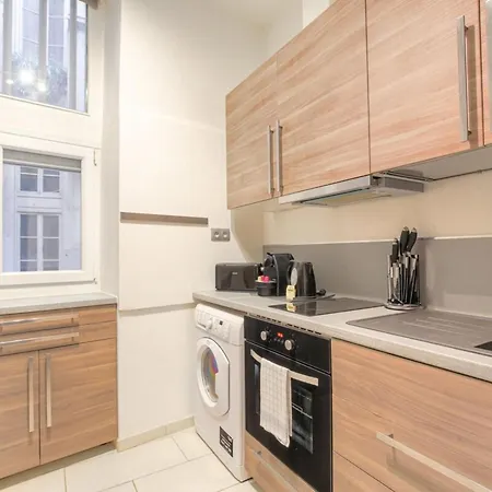Duplex De Caractere En Hypercentre Лион